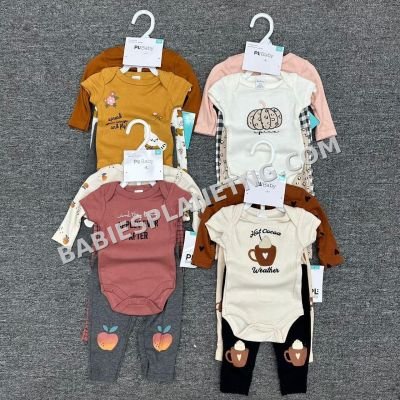8-piece baby clothing in sizes 0/3m - 18m