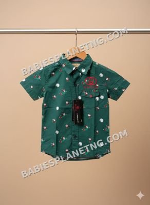 Gucci Button-Front Shirt in green.  002